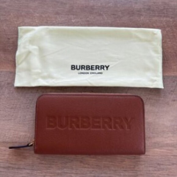 💎 BURBERRY - NWT Burberry Long Wallet - Picture 2 of 10